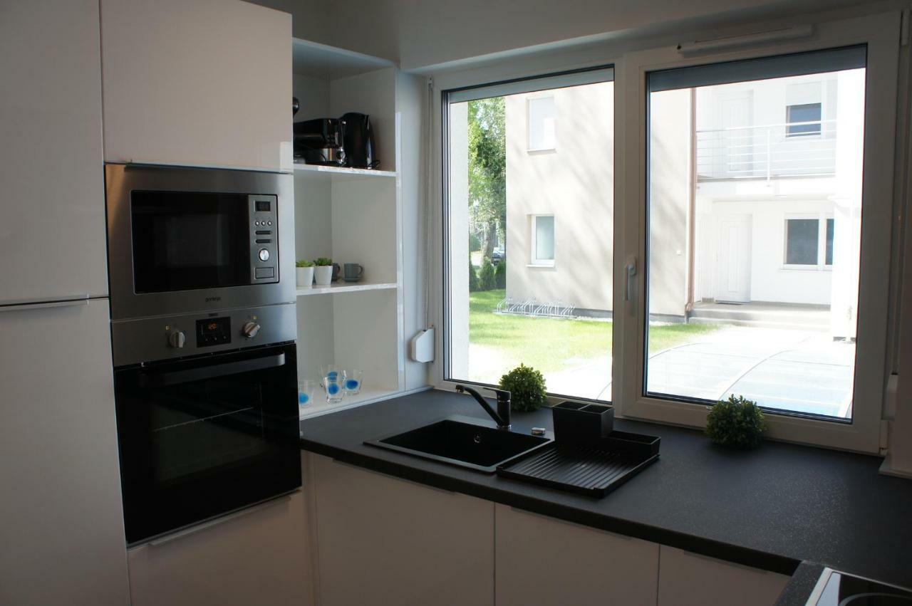 Laguna Beach Apartmanok Шіофок Екстер'єр фото